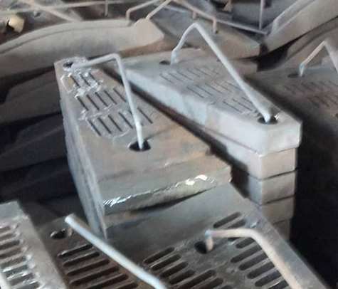 ������������ĥ�C�ĸ�}��